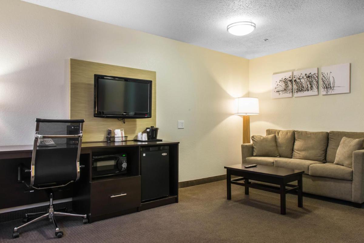 Popular attractions Area Nearby Property